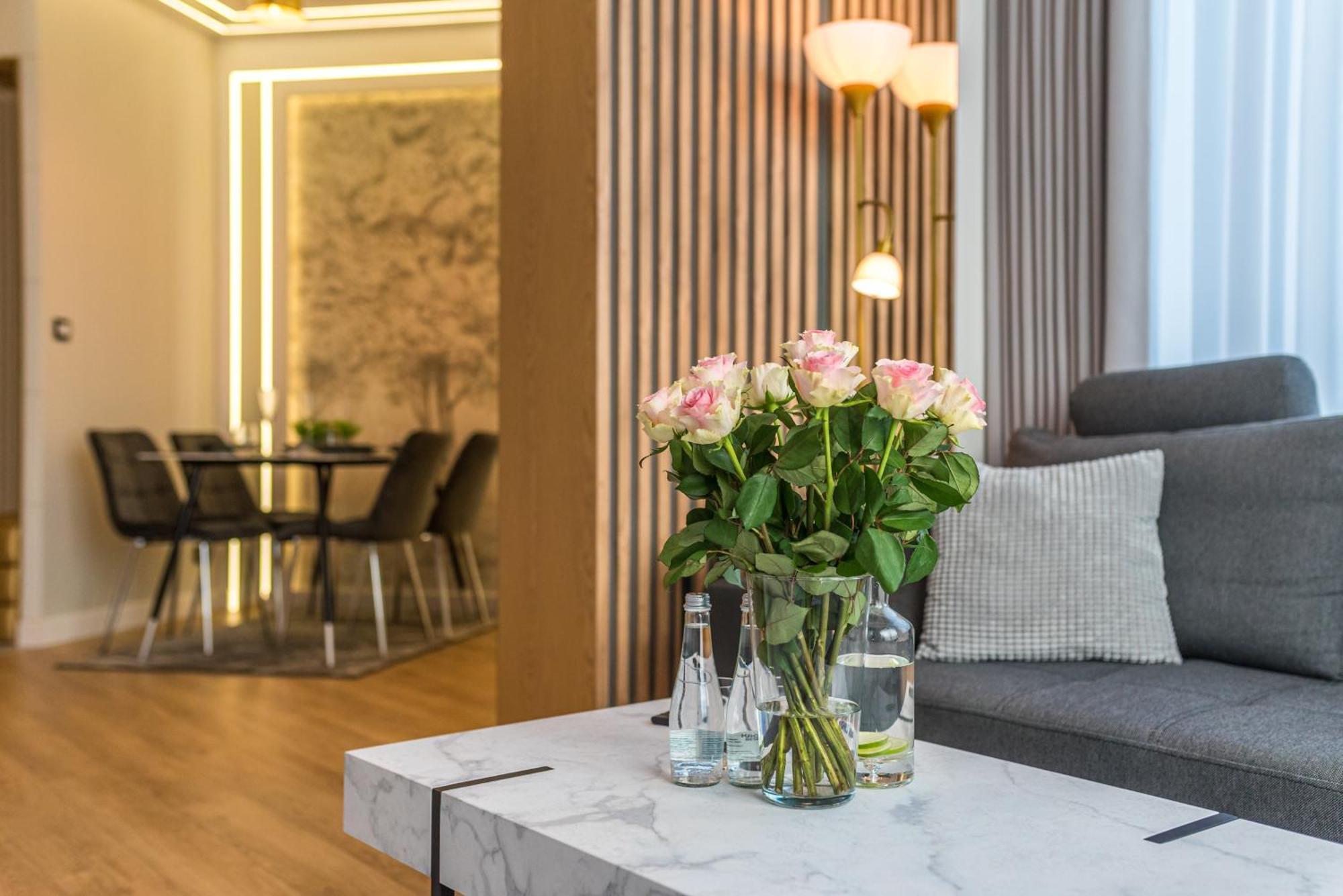 Q18 Aparthotel Bydgoszcz Eksteriør billede
