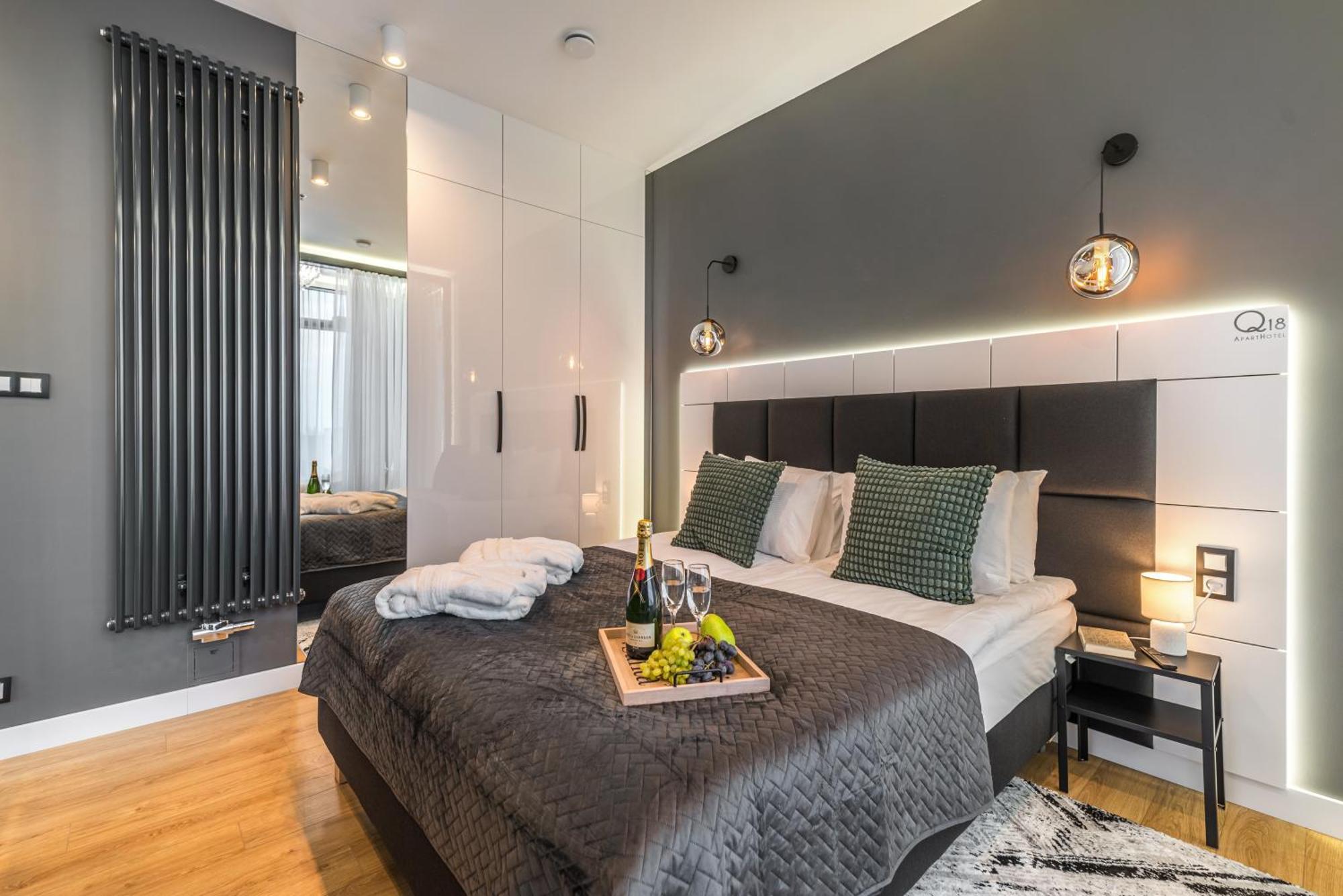Q18 Aparthotel Bydgoszcz Eksteriør billede