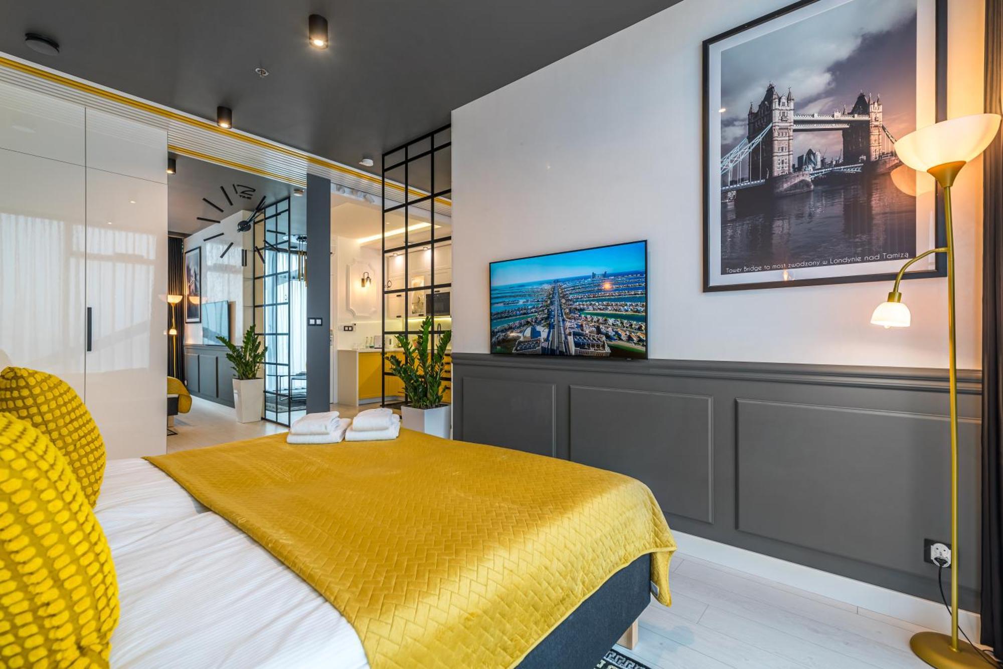 Q18 Aparthotel Bydgoszcz Eksteriør billede
