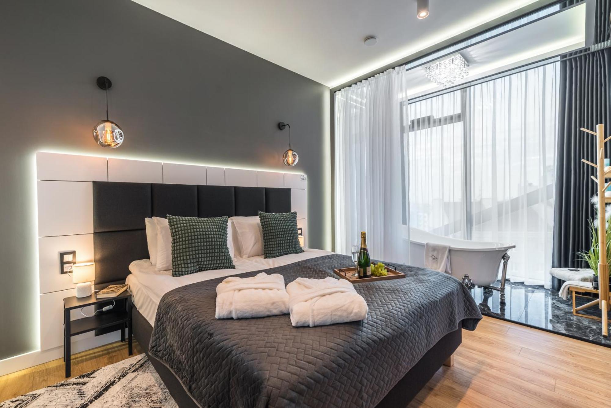 Q18 Aparthotel Bydgoszcz Eksteriør billede